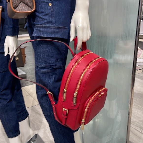 Michael Kors Jaycee Medium Pebbled Leather Backpack
Bright Red NWT - Picture 13 of 16